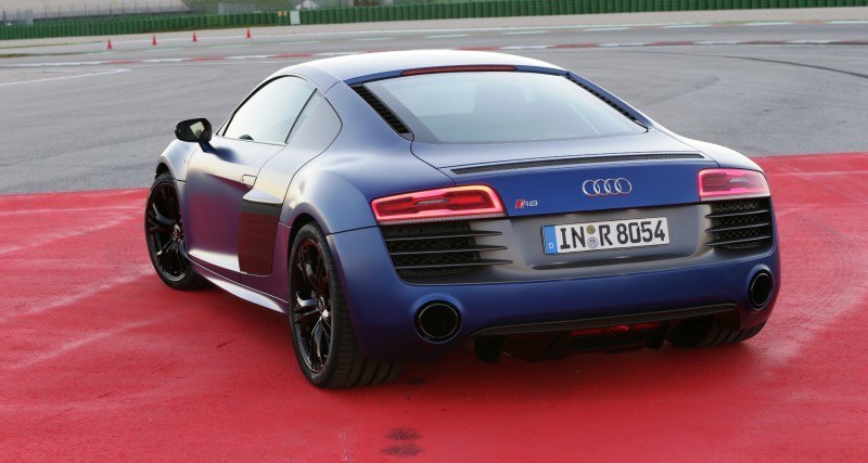 Car-Revs-Daily.com 2014 AUDI R8 V10 Plus in Sepang Matte Metallic Blue 72