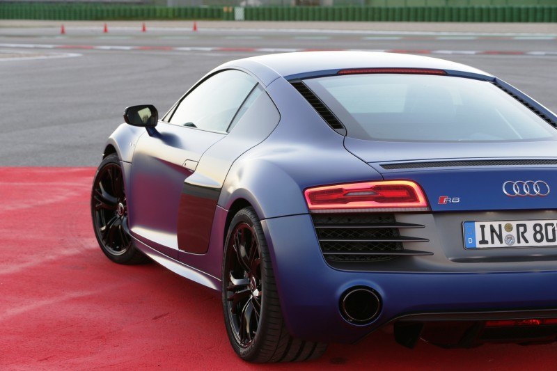 Car-Revs-Daily.com 2014 AUDI R8 V10 Plus in Sepang Matte Metallic Blue 73