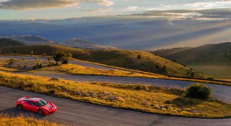 Car-Revs-Daily.com 2014 Ferrari 458 Speciale 53