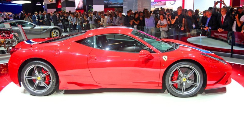 Car-Revs-Daily.com 2014 Ferrari 458 Speciale 6