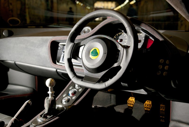 Car-Revs-Daily.com 2014 LOTUS Evora and Evora S - USA Buyers Guide - Specs, Colors and Options 79