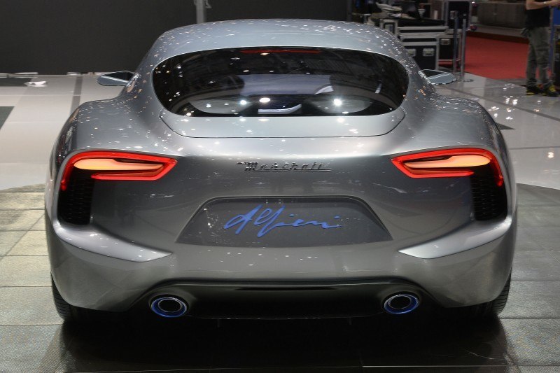 Car-Revs-Daily.com 2014 Maserati Alfieri Concept - Close-up, High-Res Details in 82 New Photos 48