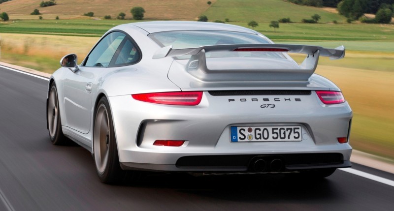Car-Revs-Daily.com 2014 Porsche 911 GT3 is Race-Ready Street Car 7