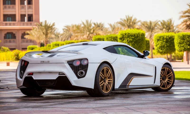 Car-Revs-Daily.com 2014 ZENVO ST1 Lands in USA With Stunning Design and Huge Power 14