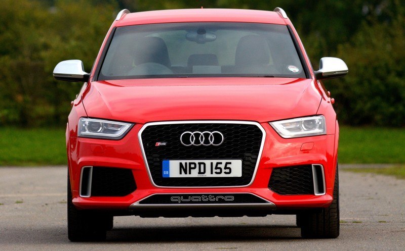 Car-Revs-Daily.com 2015 Audi RS Q3 18