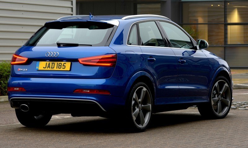 Car-Revs-Daily.com 2015 Audi RS Q3 22