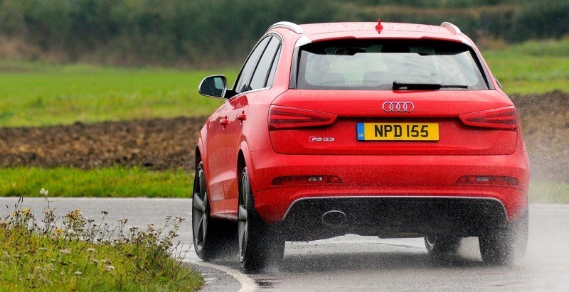 Car-Revs-Daily.com 2015 Audi RS Q3 32