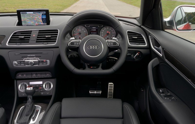 Car-Revs-Daily.com 2015 Audi RS Q3 46