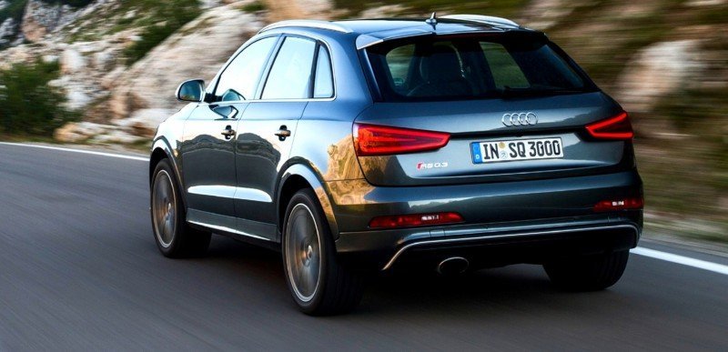 Car-Revs-Daily.com 2015 Audi RS Q3 8