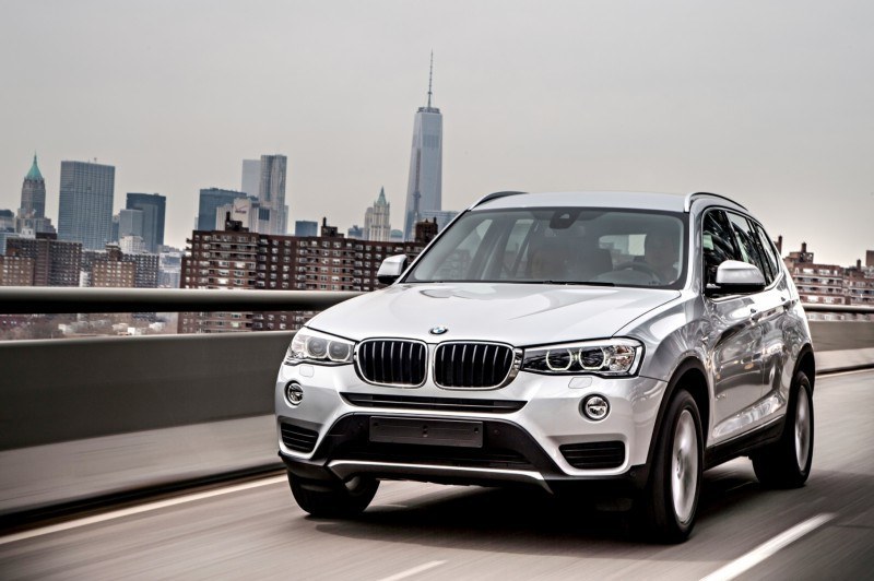 Car-Revs-Daily.com 2015 BMW X3 xLine 64