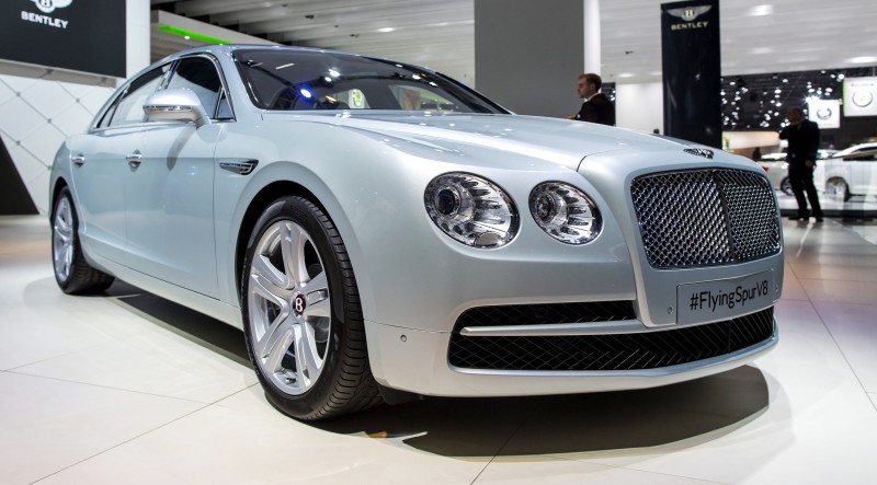 Car-Revs-Daily.com 2015 Bentley Flying Spur V8 Debuts in Moscow 9