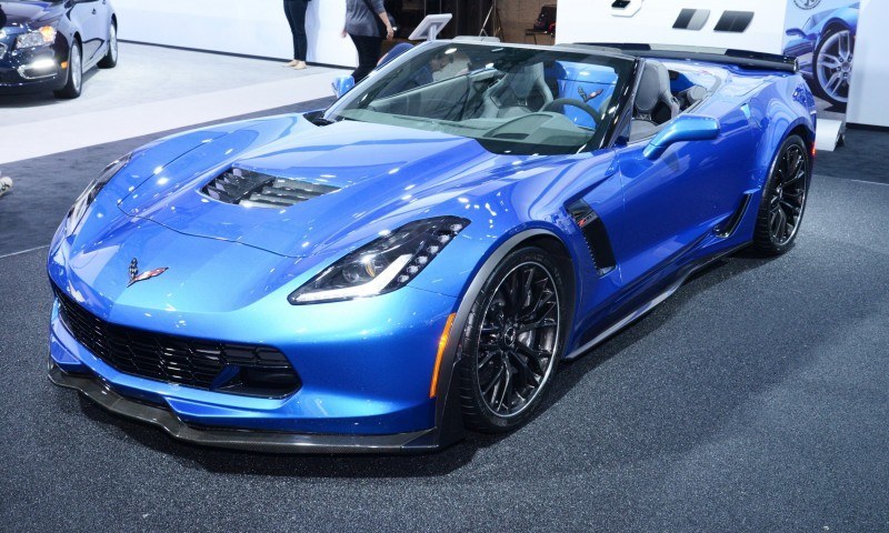 Car-Revs-Daily.com 2015 Chevrolet Corvette Z06 Convertible Studio Shoot 28