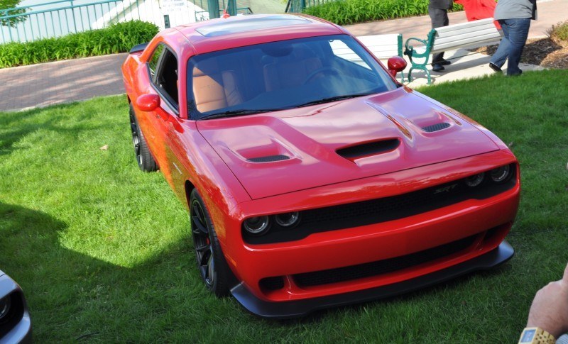 Car-Revs-Daily.com - 2015 Dodge Challenger SRT Hellcat Debut Photos and Video 20