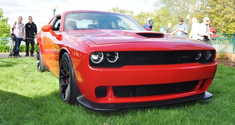 Car-Revs-Daily.com - 2015 Dodge Challenger SRT Hellcat Debut Photos and Video 28