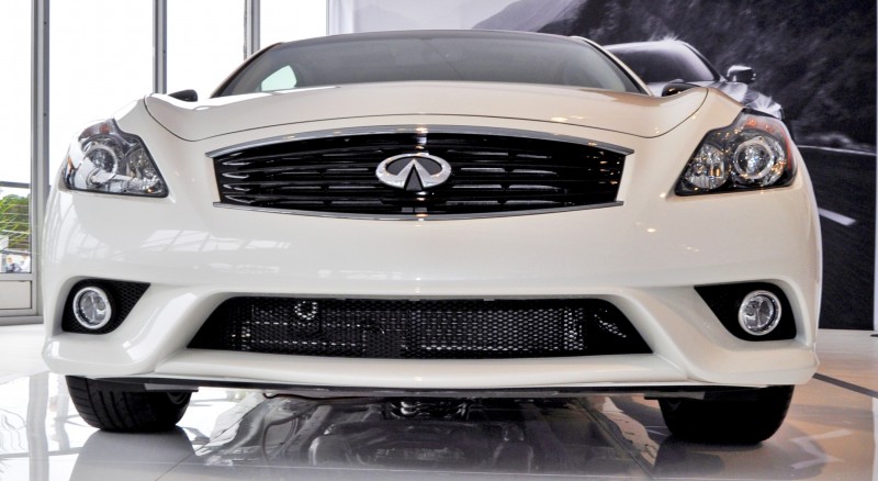 Car-Revs-Daily.com 2015 INFINITI Q60S Pebble Beach Debut 30