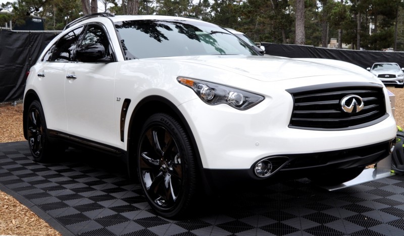 Car-Revs-Daily.com 2015 INFINITI QX70S 23