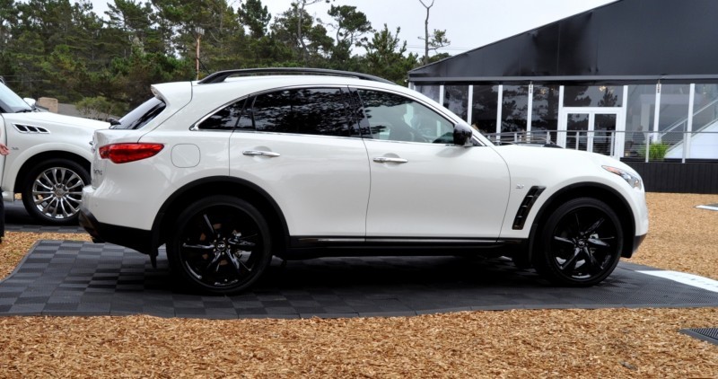 Car-Revs-Daily.com 2015 INFINITI QX70S 28