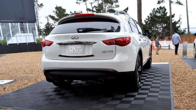 Car-Revs-Daily.com 2015 INFINITI QX70S 35