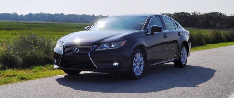 Car-Revs-Daily.com 2015 Lexus ES300h Review 27