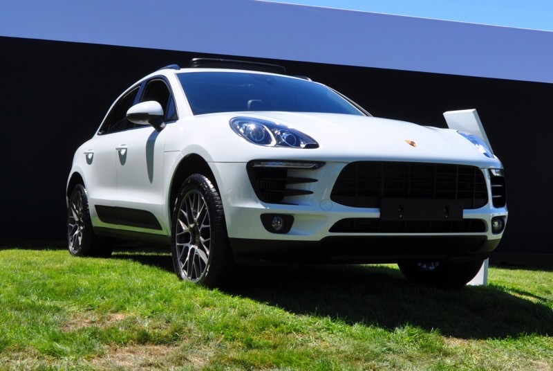 Car-Revs-Daily.com 2015 Porsche Macan S 15