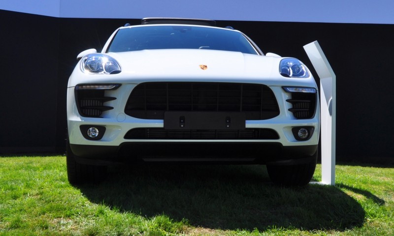 Car-Revs-Daily.com 2015 Porsche Macan S 20