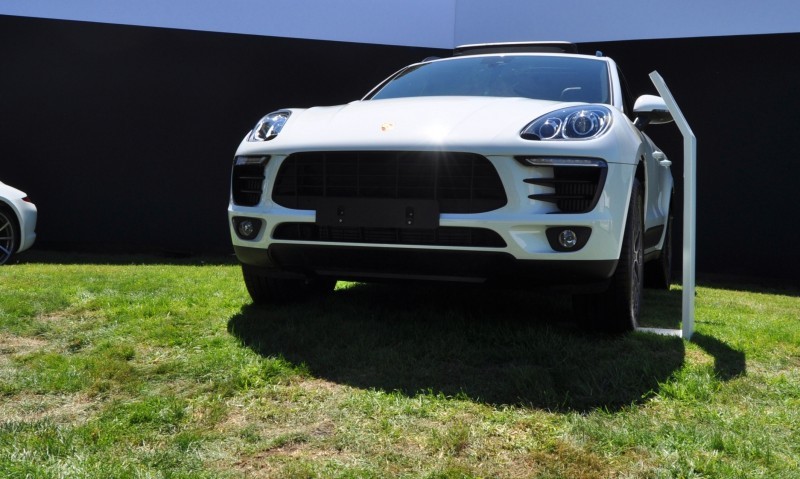 Car-Revs-Daily.com 2015 Porsche Macan S 33