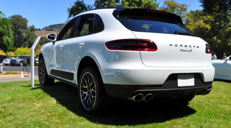 Car-Revs-Daily.com 2015 Porsche Macan S 60