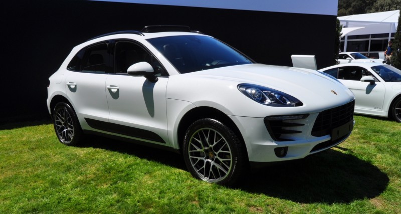 Car-Revs-Daily.com 2015 Porsche Macan S 80