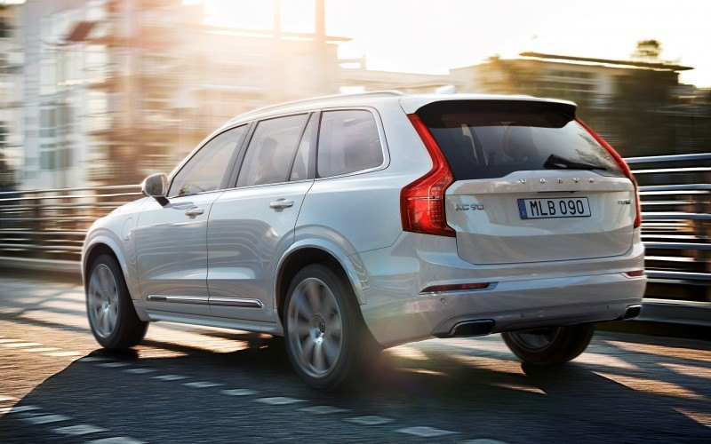 Car-Revs-Daily.com 2015 VOLVO XC90 World Premiere 24