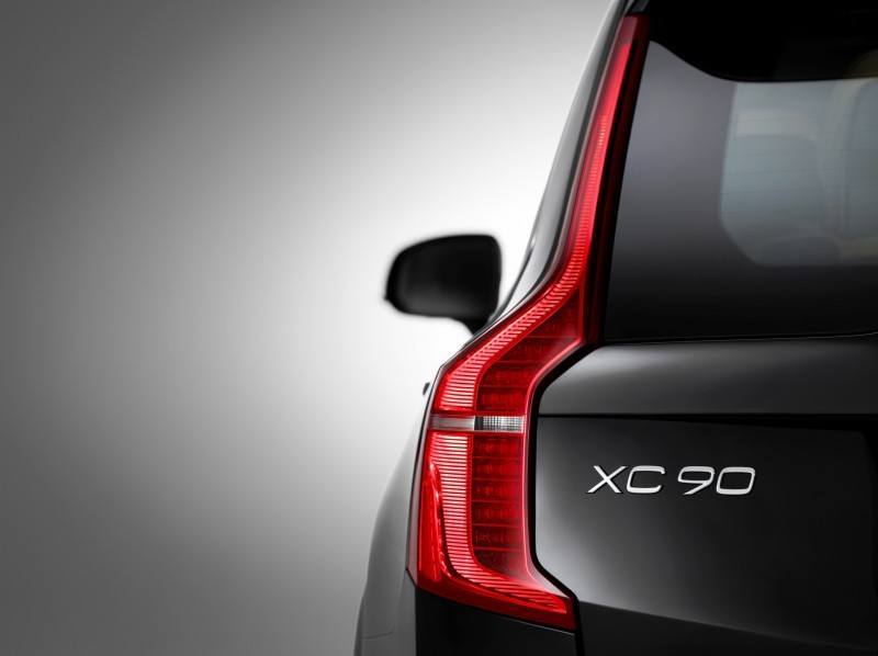 Car-Revs-Daily.com 2015 VOLVO XC90 World Premiere 5