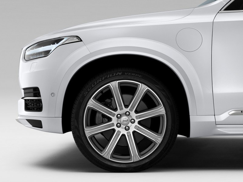 Car-Revs-Daily.com 2015 VOLVO XC90 World Premiere 57