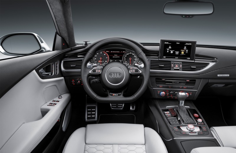 Car-Revs-Daily.com 2016 Audi RS7 13