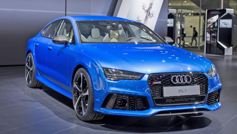 Car-Revs-Daily.com 2016 Audi RS7 16