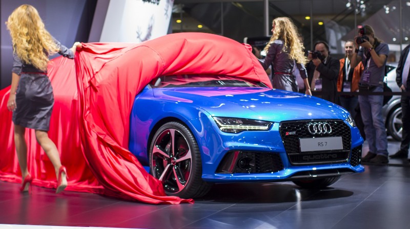 Car-Revs-Daily.com 2016 Audi RS7 17