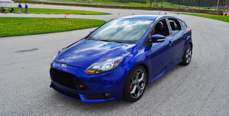 Car-Revs-Daily.com Autocrosses the 2014 Ford Focus ST 22