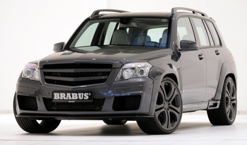 Car-Revs-Daily.com BRABUS GLK V12 14