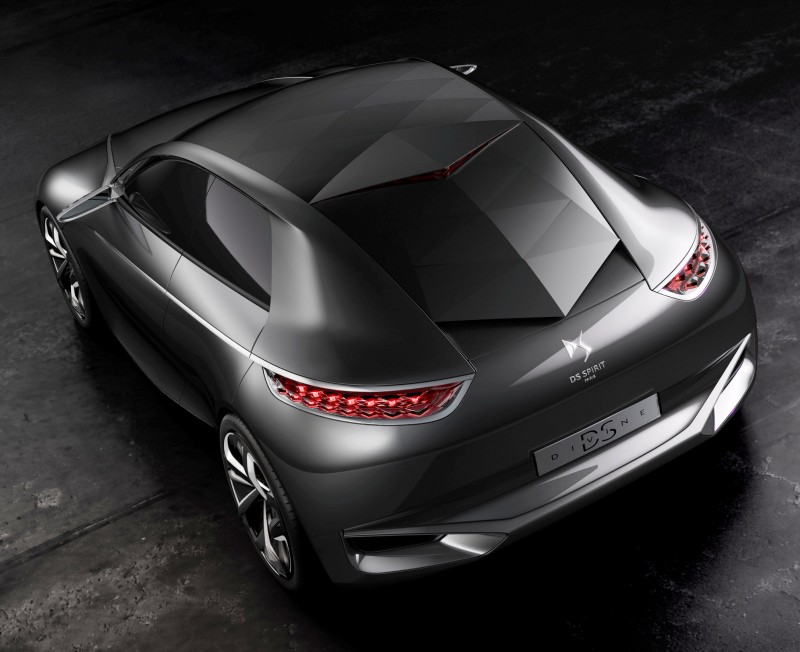 Car-Revs-Daily.com Citroen Divine DS Concept for Paris 2014 Shows Way for 2016 DS4 18