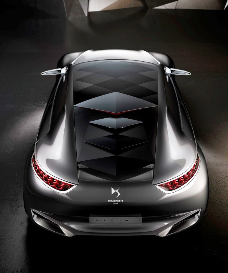 Car-Revs-Daily.com Citroen Divine DS Concept for Paris 2014 Shows Way for 2016 DS4 3