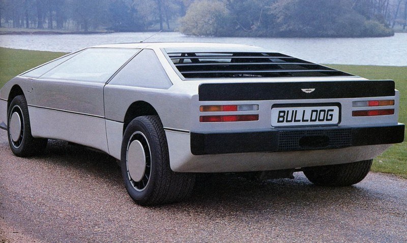 Car-Revs-Daily.com Concept Flashback - 1979 Aston Martin Bulldog vs 2014 Aston Martin DP-100 Vision GranTurismo 3