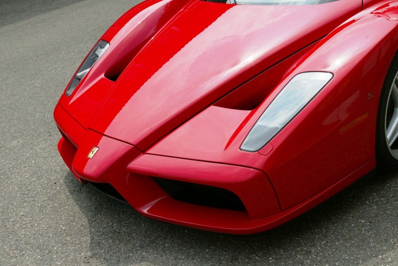 Car-Revs-Daily.com Hypercar Hall of Fame - 2003 Enzo Ferrari in 77 Original Maranello Launch Photos 24