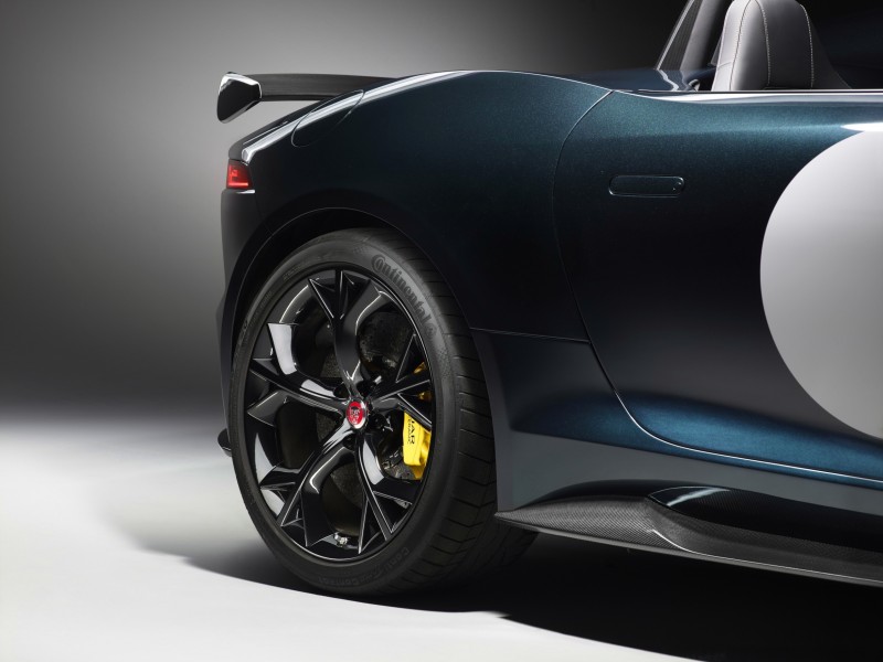 Car-Revs-Daily.com JAGUAR Special Operations F-TYPE Project 7 Speedster 13