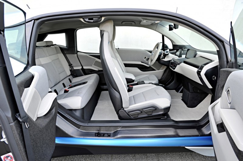 Car-Revs-Daily.com Mega Galleries - 2015 BMW i3 185