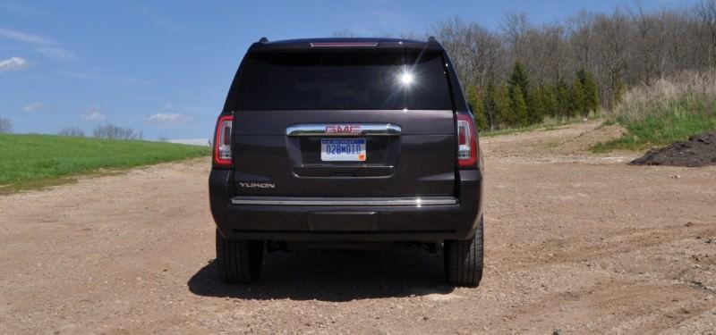 Car-Revs-Daily.com Reviews the 2015 GMC Yukon Denali 25