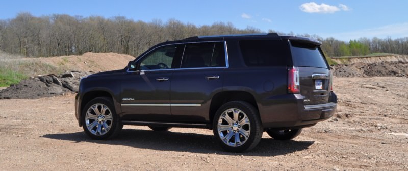 Car-Revs-Daily.com Reviews the 2015 GMC Yukon Denali 33