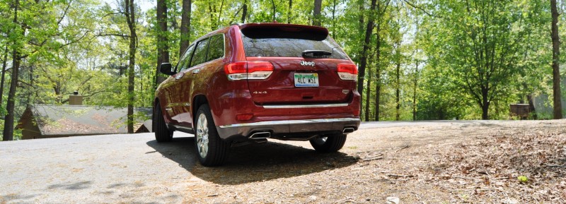 Car-Revs-Daily.com Road Test Review - 2014 Jeep Grand Cherokee Summit V6 18