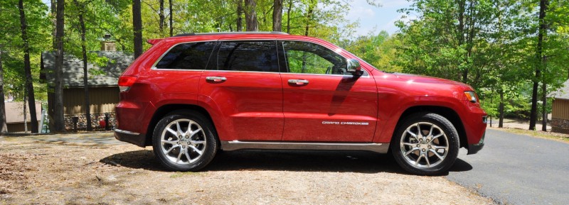 Car-Revs-Daily.com Road Test Review - 2014 Jeep Grand Cherokee Summit V6 25