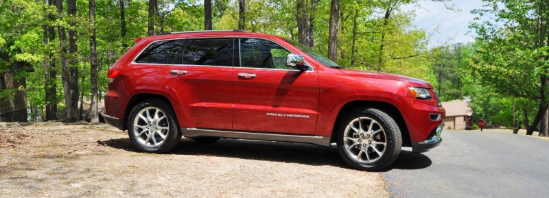 Car-Revs-Daily.com Road Test Review - 2014 Jeep Grand Cherokee Summit V6 26