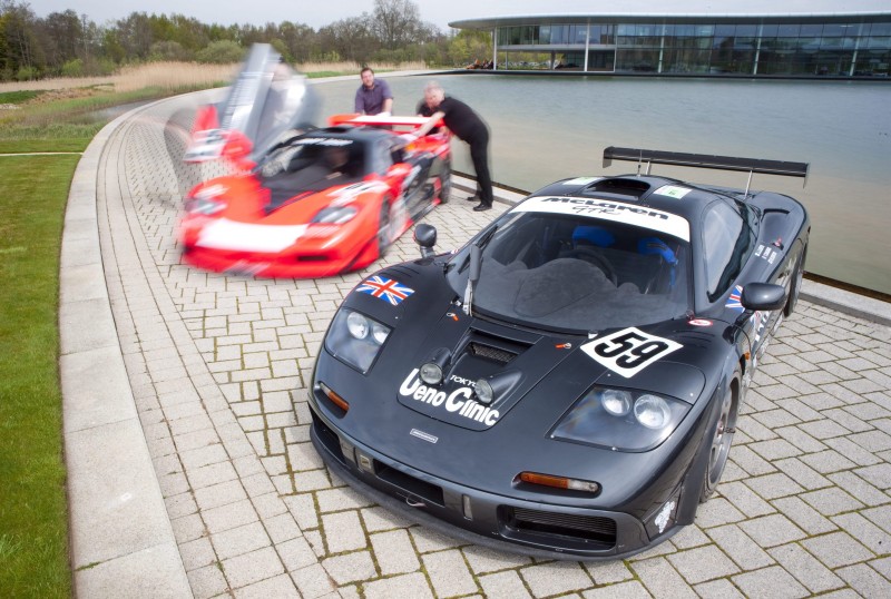 CarRevsDaily-Supercar-Legends-McLaren-F1-Wallpaper-21
