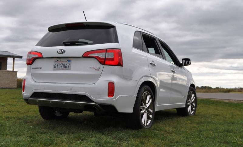 CarRevsDaily.com - 2014 Kia Sorento SX-L Photos81