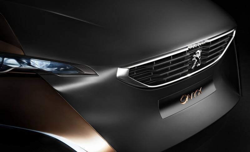 Concept Flashback - 2012 Peugeot ONYX Is Mixed-Media Hypercar Delight 4
